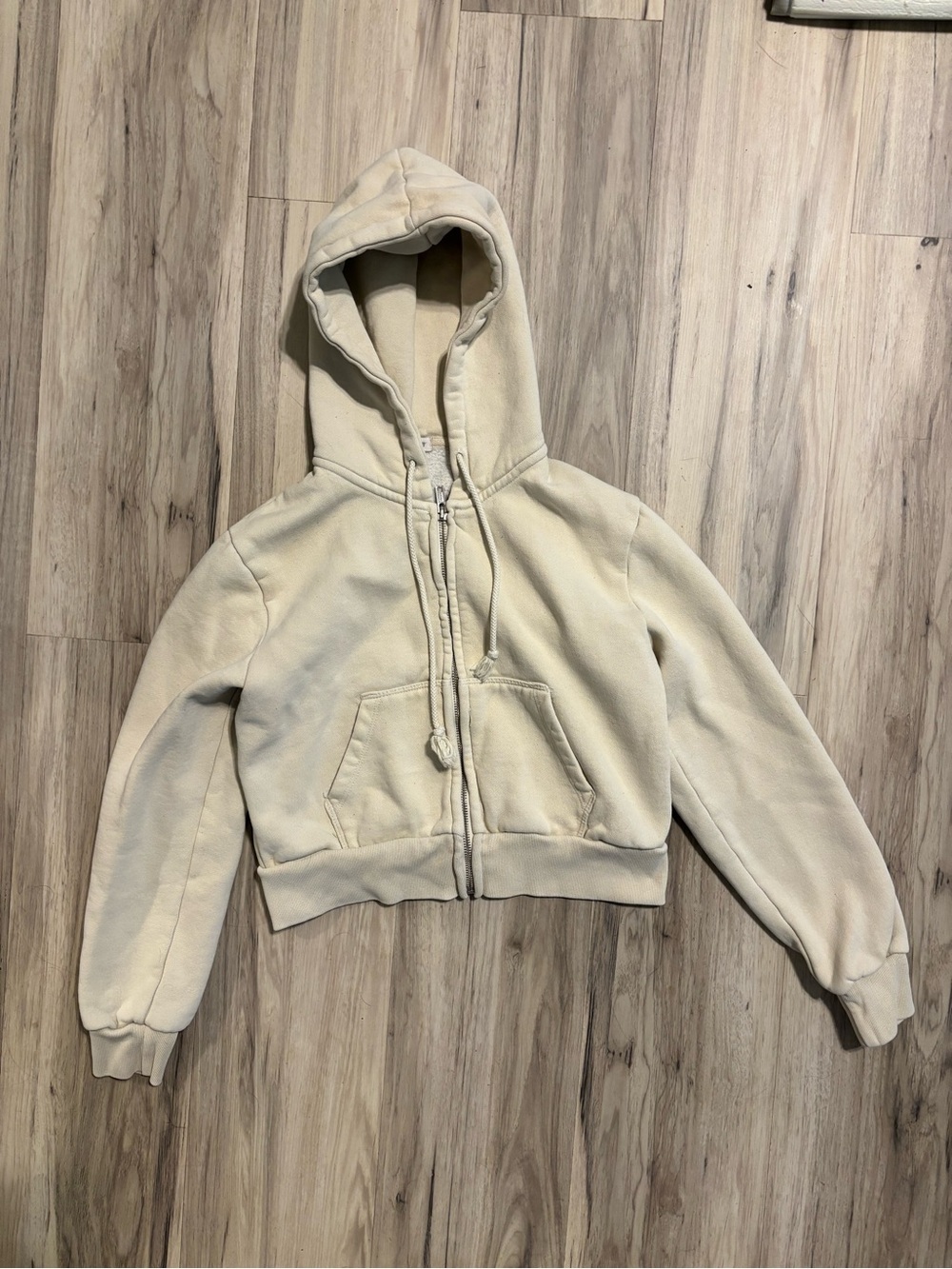 Brandy Melville Cropped Cream Zip-Up Fleece Hoodie